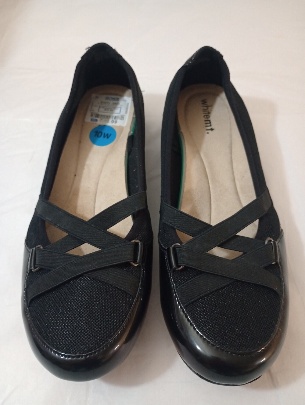White Mountain Black Slip-On Flats Women's Size 10W
